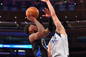  尼克斯奎克利末节20分带队逆转雷霆  